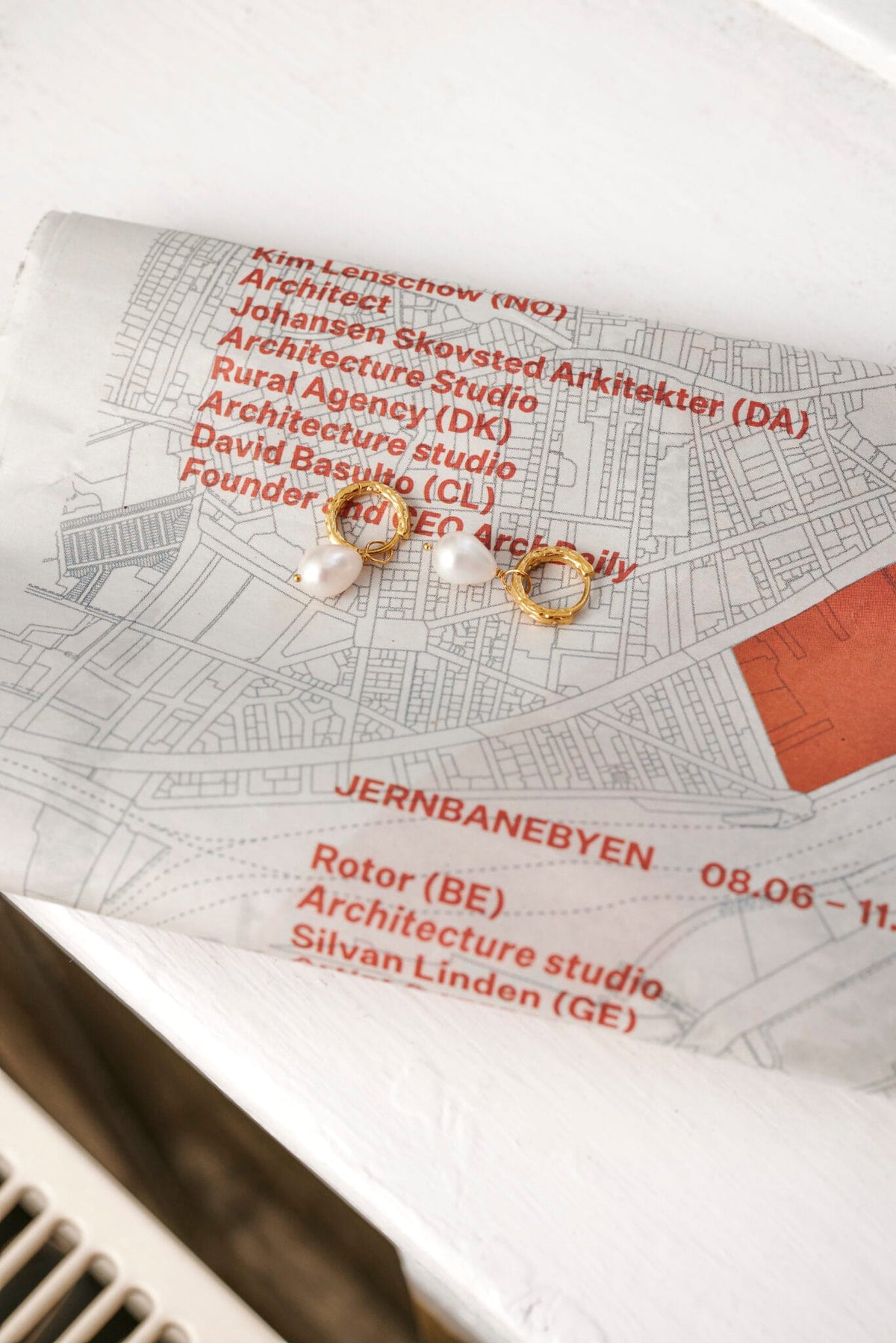ENAMEL Copenhagen Significant Pearl hoops med aftagelige ferskvandsperler