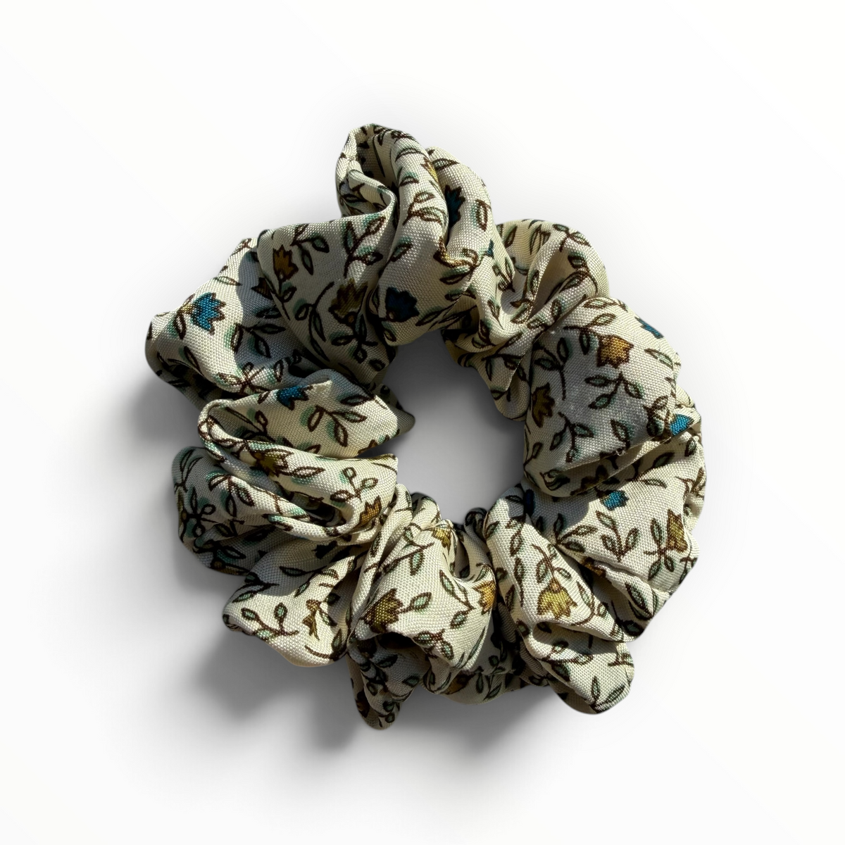 Luni – Sari scrunchie #1