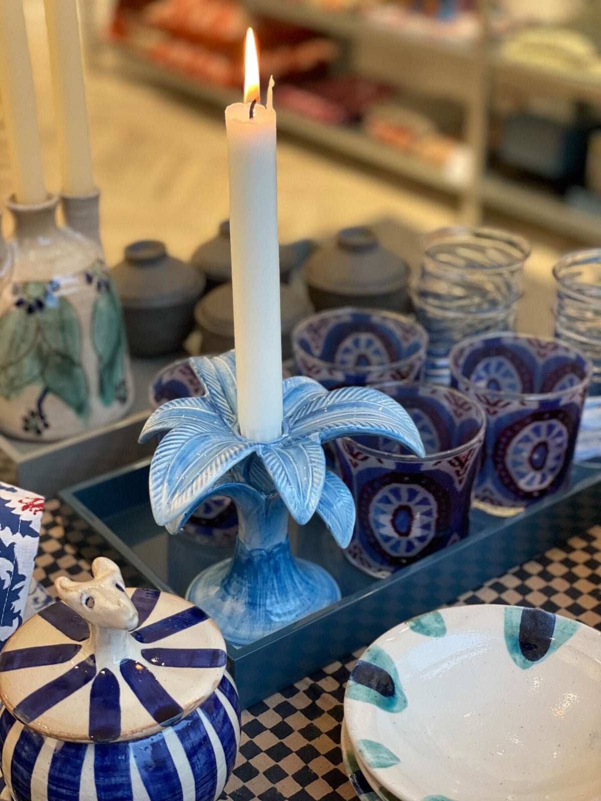 Les Ottomans palmelysestage og drinksglas