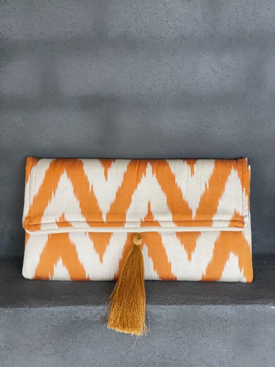 Clutch med gul Ikat mønster