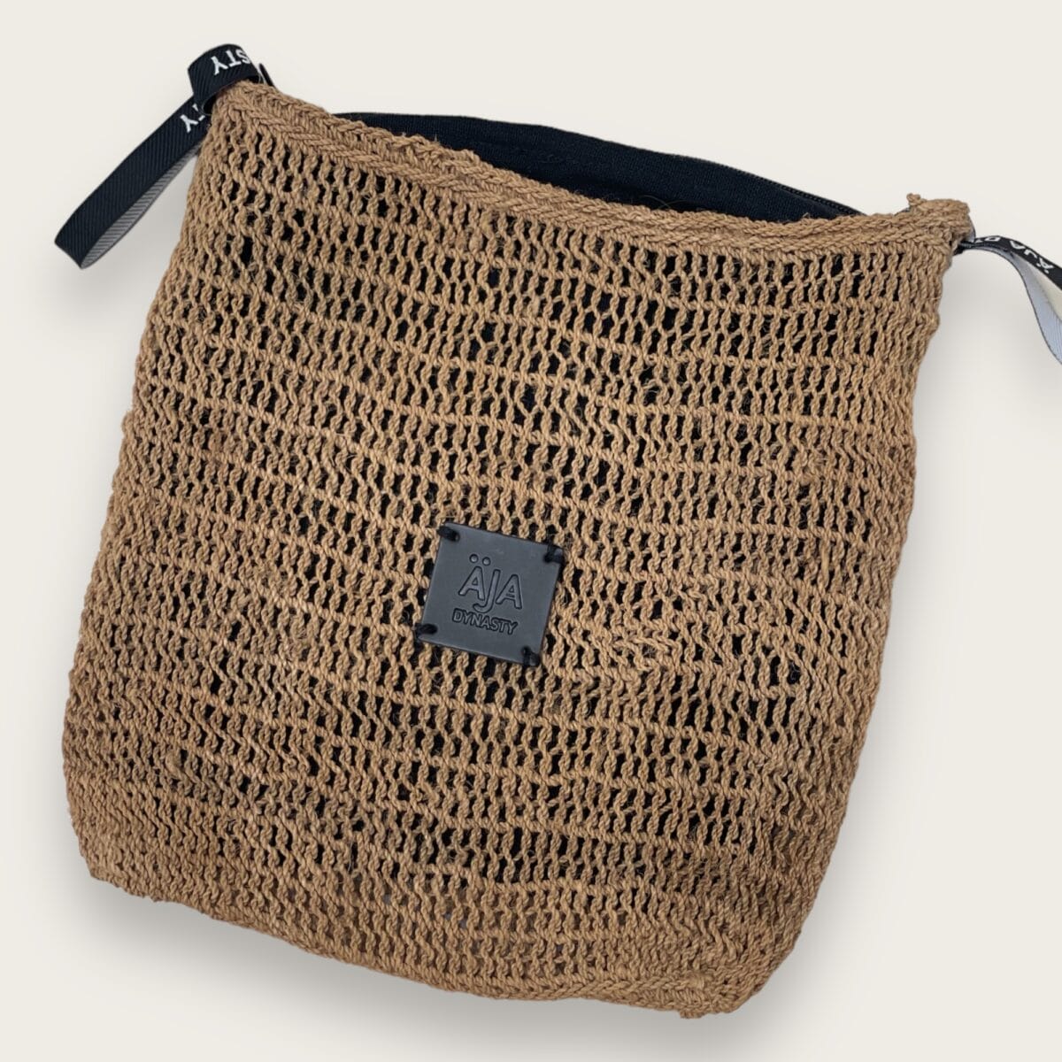 Nettle pouch