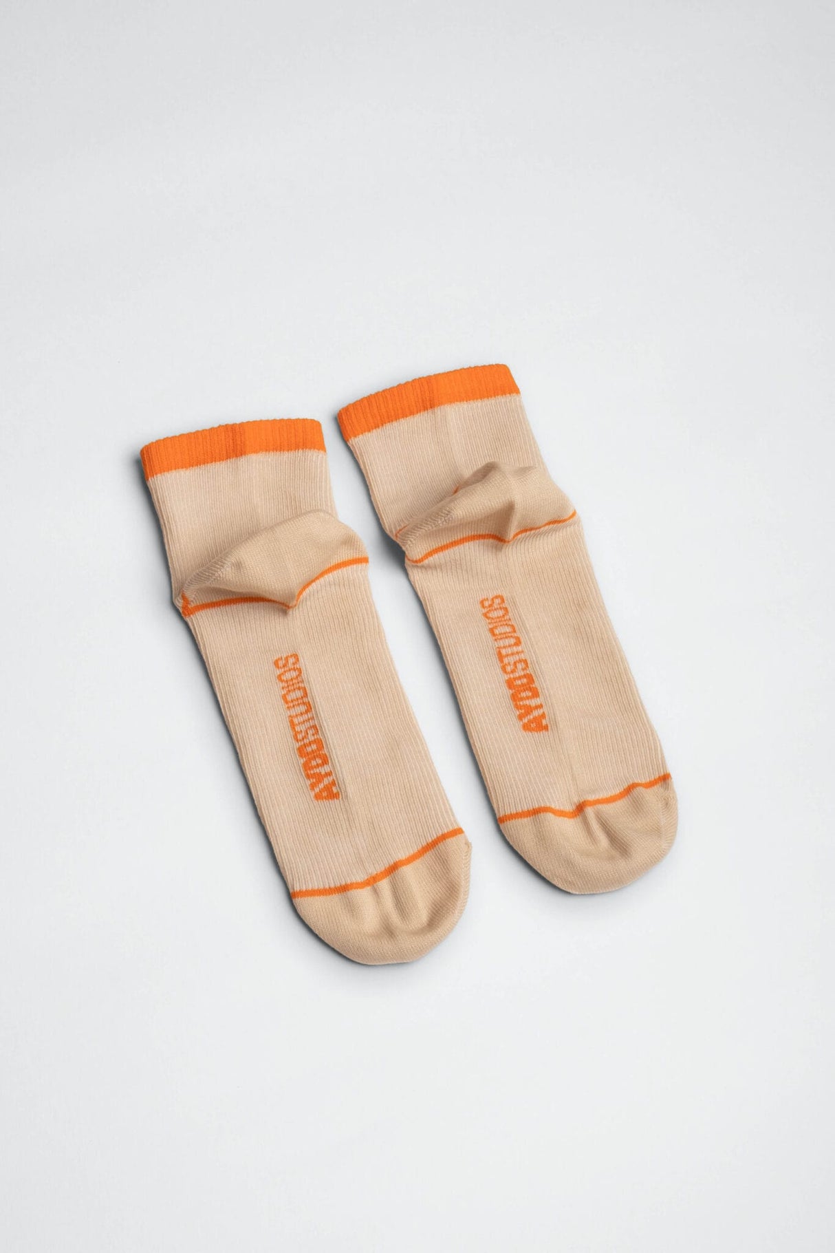 Aydo Studio Nice Smoke Golden Poppy strømper 36-40 sand og orange