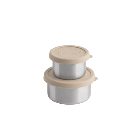 AYA&IDA Snack Container sæt i Cream Beige – 100 ml og 200 ml beholdere i rustfrit stål med silikone låg