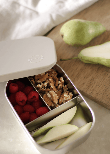 AYA&IDA lunch box madkasse 900 ml cream beige rustfrit stål med ruminddeling