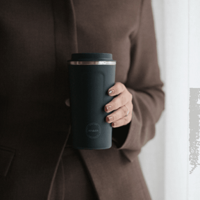 AYA&IDA CUP2GO termokop 500 ml navy blue med låg