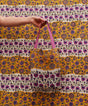 Doing Goods - Camilla Single i Totebag - Dug & Sengetæppe