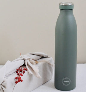 AYA&IDA Drikkeflaske 750 ml – Tropical Green