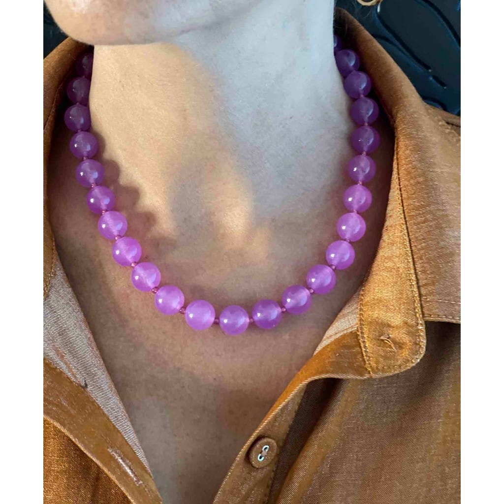 Jasmin Halskæde i 18k forgyldt sterling sølv med lilla jade og zirconia fra Nuni Copenhagen