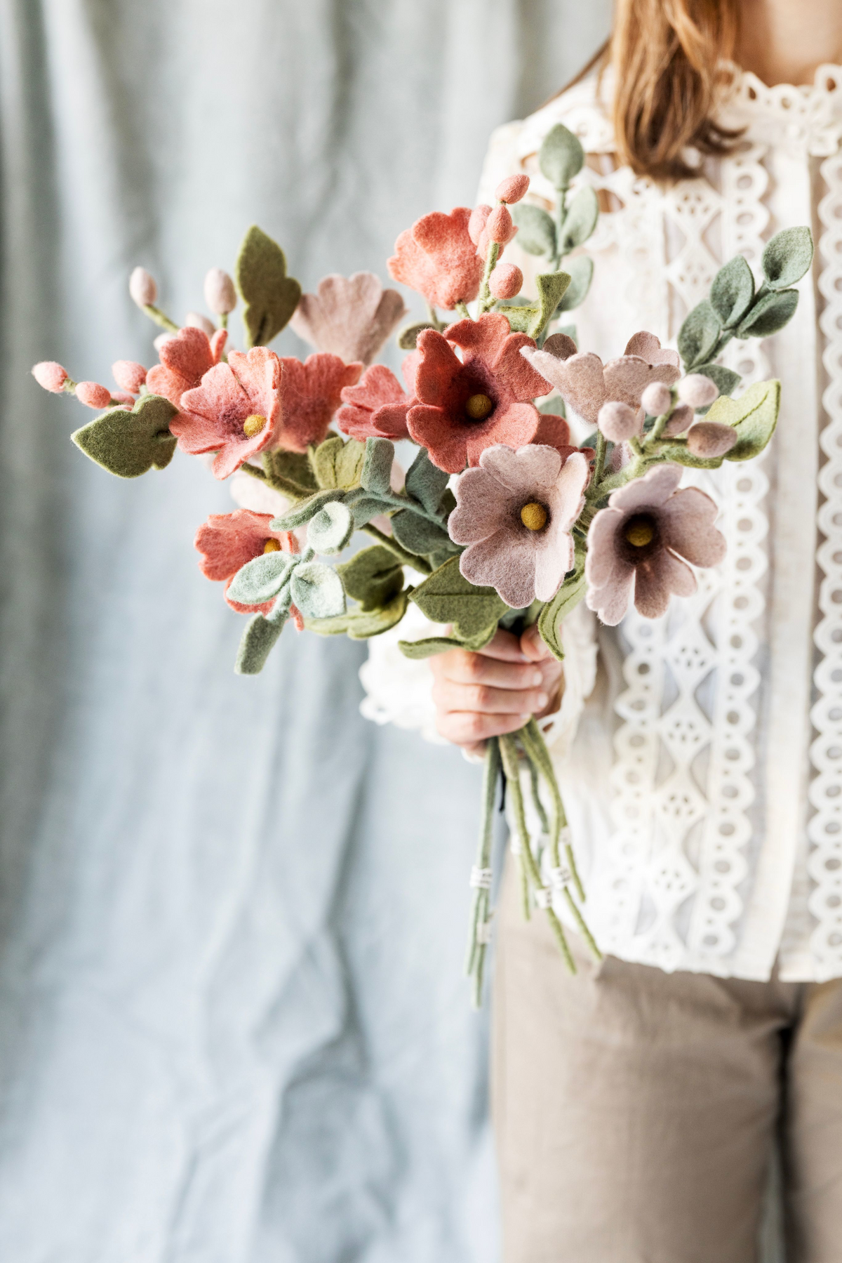 Stokrose – støvet rød