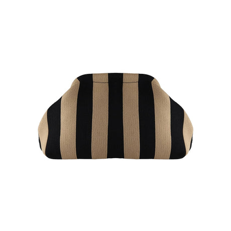 By Stær Alba Clutch i sort og beige stribet mønster