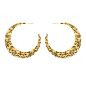 Nuni Copenhagen Paula øreringe Gold hoops 50 mm med formet design
