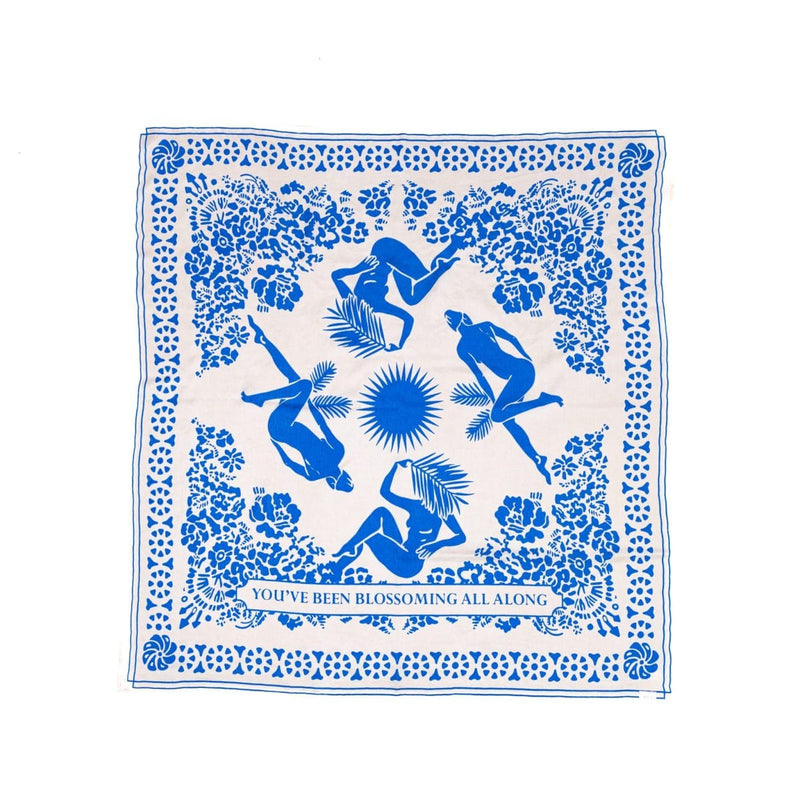 Inari Silketørklæde - Blue Blossom