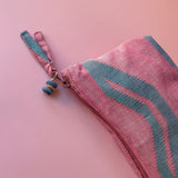 LAYA CPH - Neptun Pinky - inkl. taskesmykke fra Limkilde