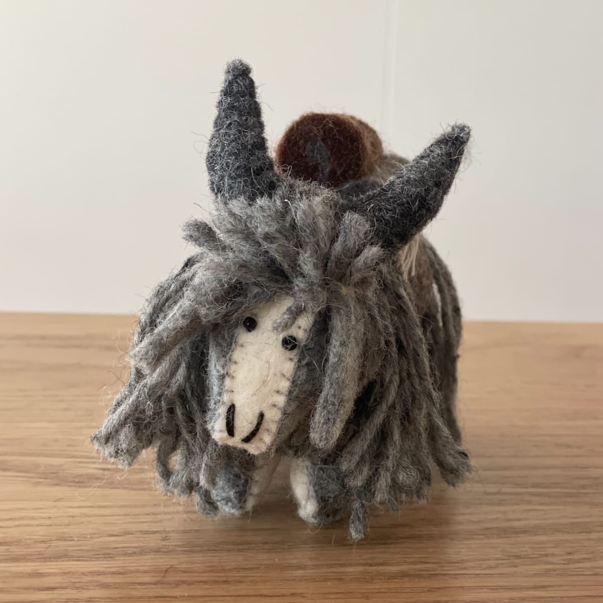 Sherpa Yak figur i uld