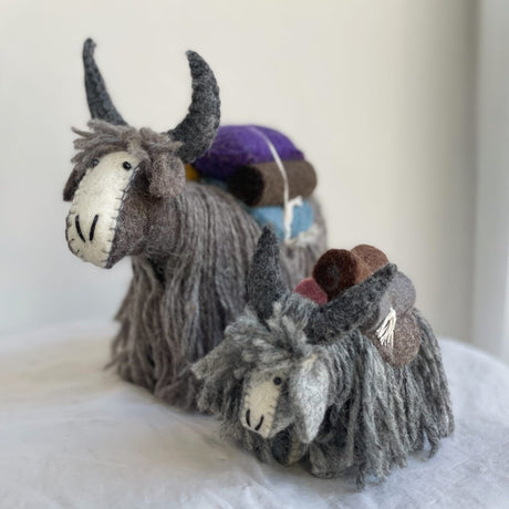 Sherpa Yak figur i uld
