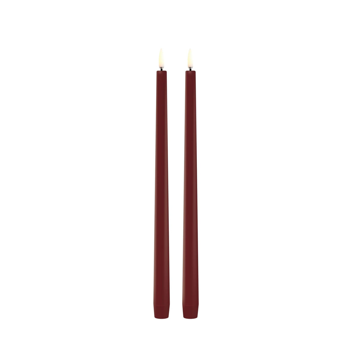 Uyuni LED stagelys i carmine-rød stearin med naturtro flamme – slankt, tilspidset design i 2-pak.