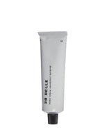 Rebelle Copenhagen Hand Cream Grapefruit Rhubarb 50 ml i grå tube