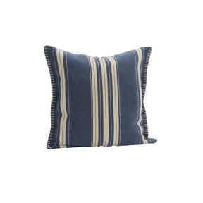 Stribet pudebetræk fra Nordal i navy og off white 50x50 cm